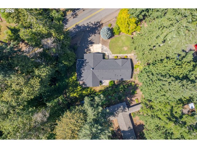 41886 DEERHORN Rd, Springfield, OR 97478