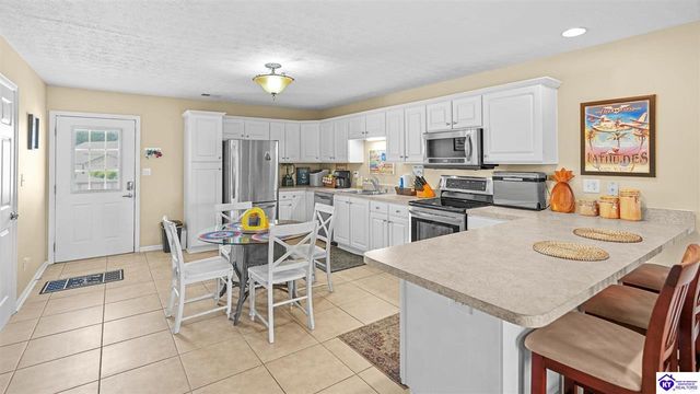 86 Lookout Drive, Brandenburg, KY 40108