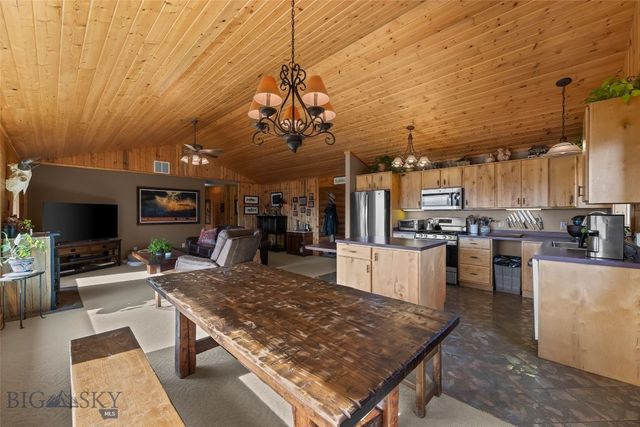 101 Deerfoot Trail, Ennis, MT 59729