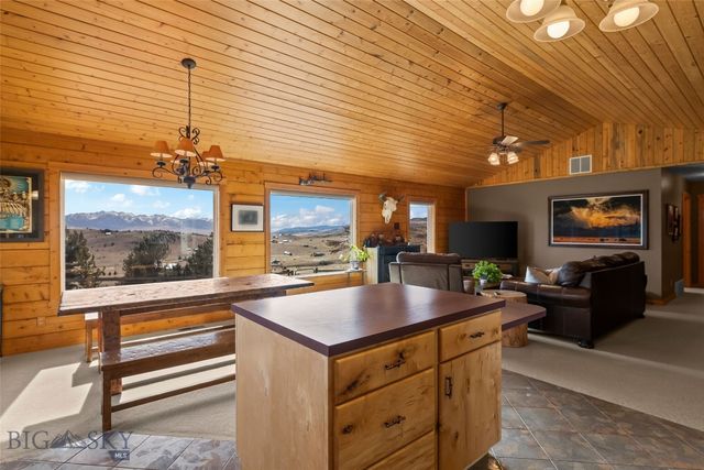 101 Deerfoot Trail, Ennis, MT 59729