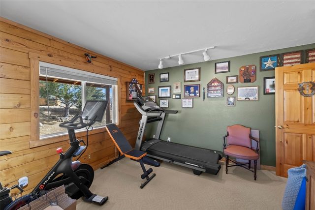 101 Deerfoot Trail, Ennis, MT 59729