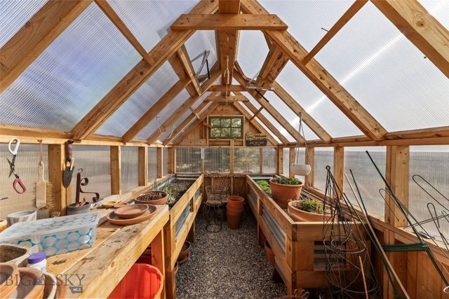 101 Deerfoot Trail, Ennis, MT 59729