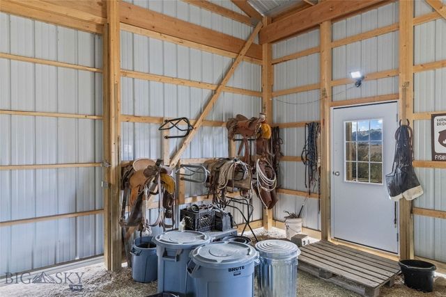 101 Deerfoot Trail, Ennis, MT 59729