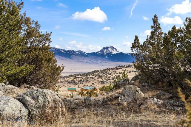 101 Deerfoot Trail, Ennis, MT 59729