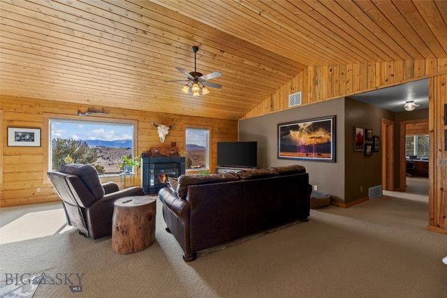 101 Deerfoot Trail, Ennis, MT 59729