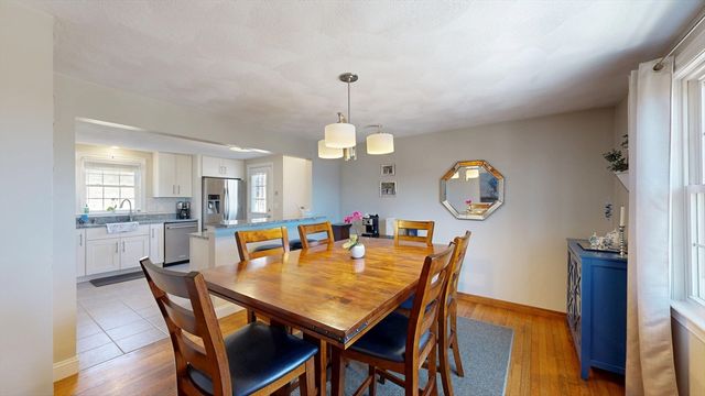 205 Golden Hill Avenue, Haverhill, MA 01830