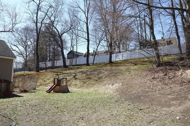 205 Golden Hill Avenue, Haverhill, MA 01830