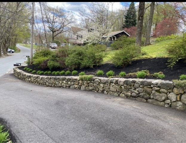 205 Golden Hill Avenue, Haverhill, MA 01830