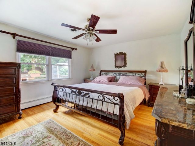 441 N 15Th St, Kenilworth Boro, NJ 07033