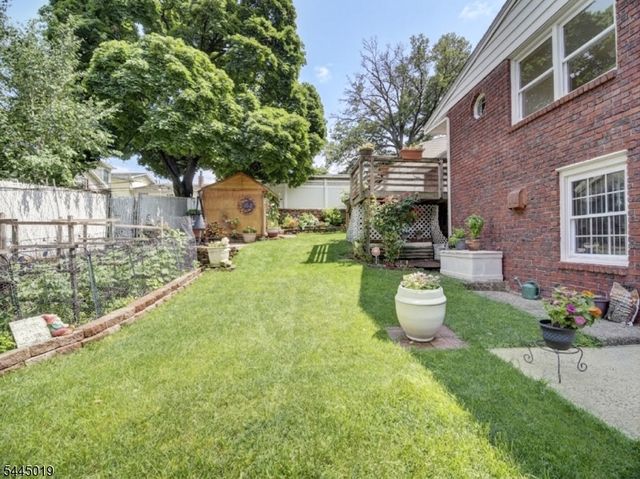 441 N 15Th St, Kenilworth Boro, NJ 07033