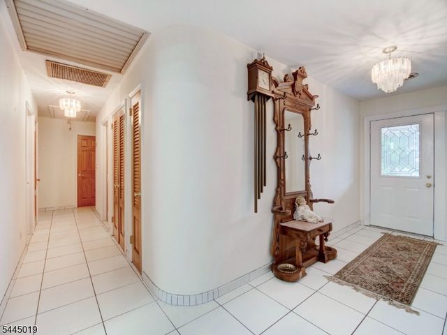 441 N 15Th St, Kenilworth Boro, NJ 07033