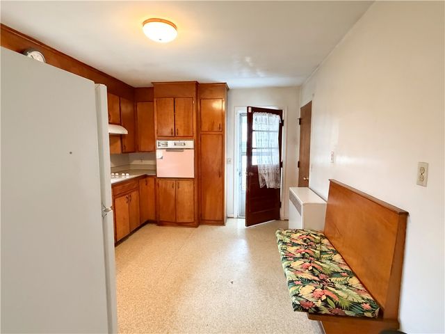 3871 Lake Road North, Clarkson, NY 14420