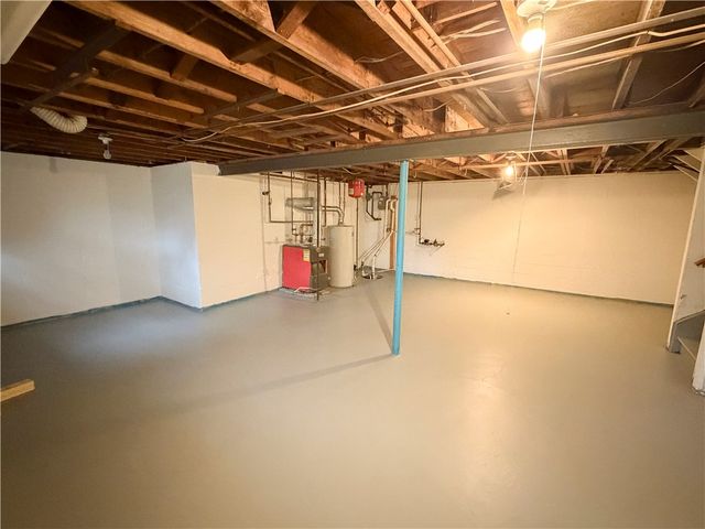 3871 Lake Road North, Clarkson, NY 14420