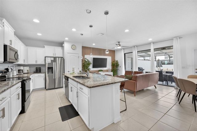 2417 DUBAI STREET, Kissimmee, FL 34747