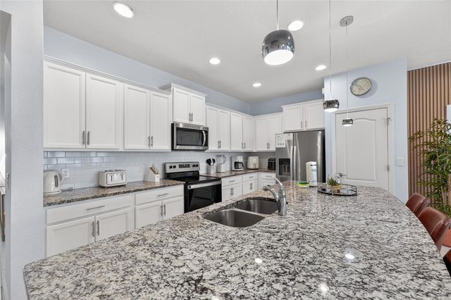 2417 DUBAI STREET, Kissimmee, FL 34747