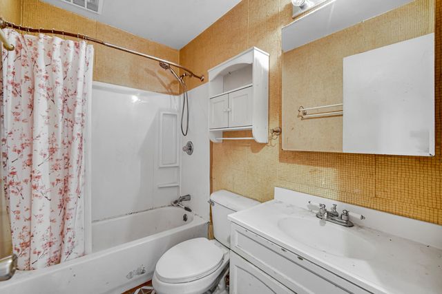 5416 Buckeye Avenue, Portage, IN 46368