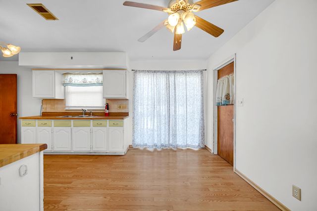 5416 Buckeye Avenue, Portage, IN 46368
