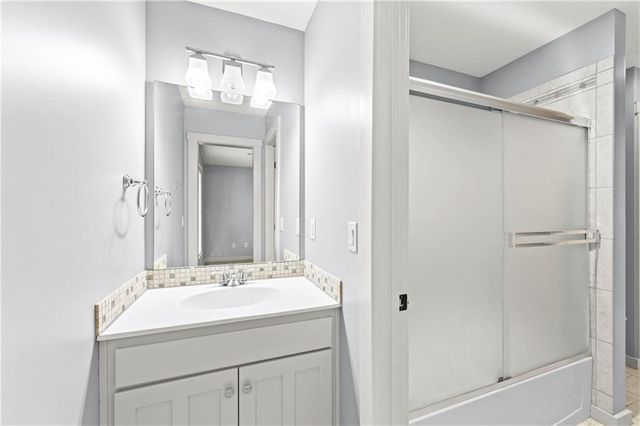 22414 W 58th Street, Shawnee, KS 66226