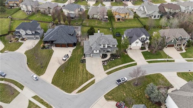 22414 W 58th Street, Shawnee, KS 66226