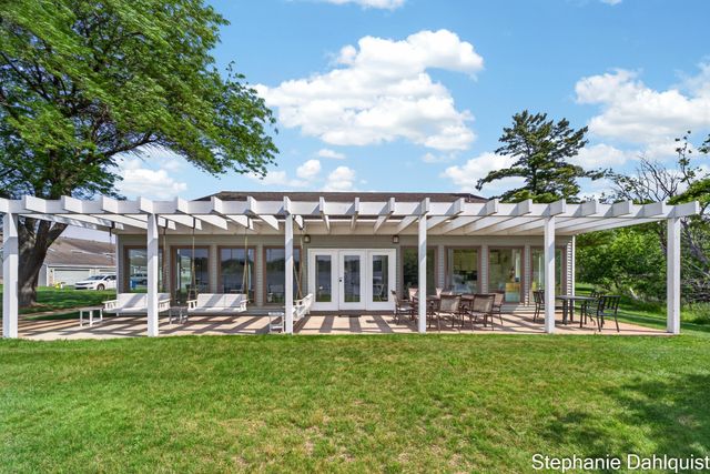 3710 Mona Kai Boulevard 14, Norton Shores City, MI 49444