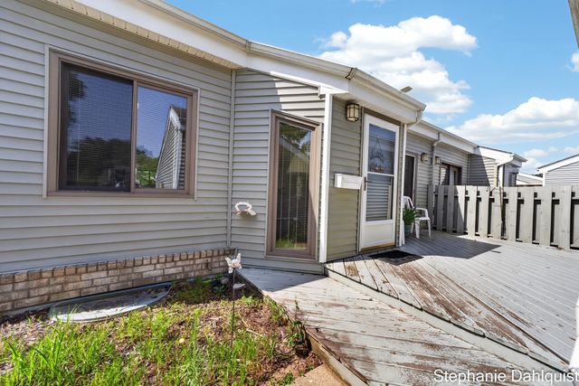 3710 Mona Kai Boulevard 14, Norton Shores City, MI 49444