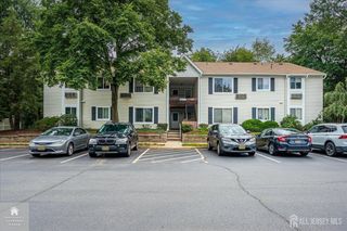 6 Norwich Place, Franklin Twsp, NJ 08873