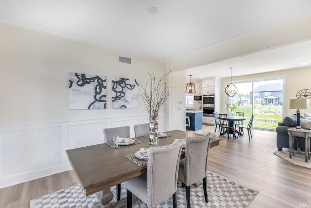 11270 Albany Ridge Drive, Osceola, IN 46561