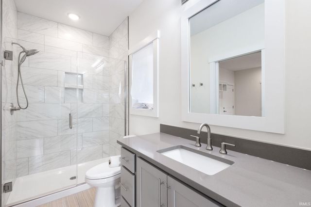 11270 Albany Ridge Drive, Osceola, IN 46561