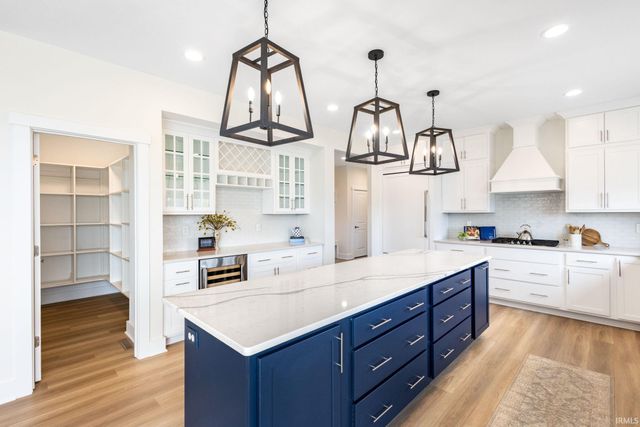 11270 Albany Ridge Drive, Osceola, IN 46561