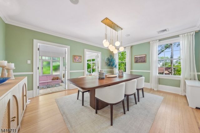 283 Wyoming Ave, Maplewood Twp., NJ 07040