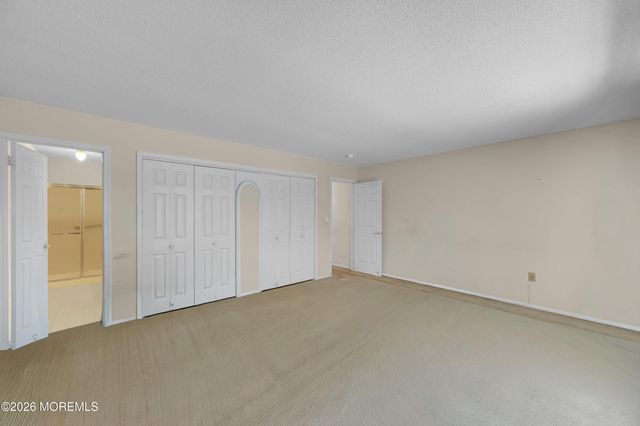 29 Woodchuck Lane, Brick, NJ 08724
