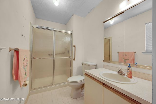 29 Woodchuck Lane, Brick, NJ 08724