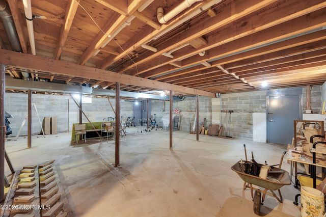 29 Woodchuck Lane, Brick, NJ 08724
