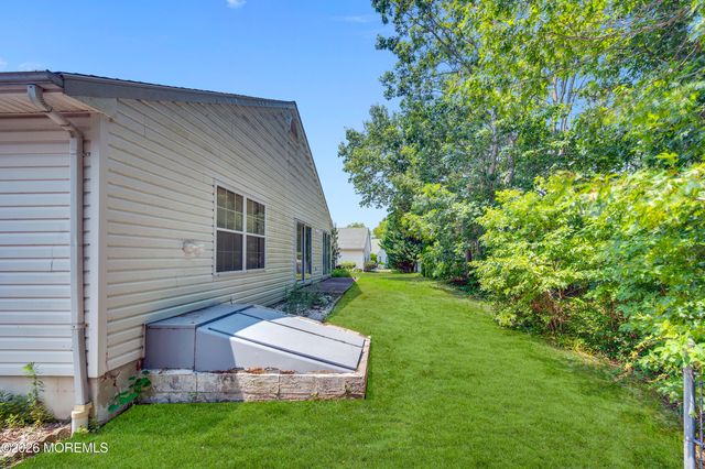 29 Woodchuck Lane, Brick, NJ 08724