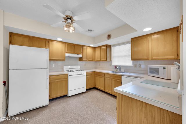 29 Woodchuck Lane, Brick, NJ 08724