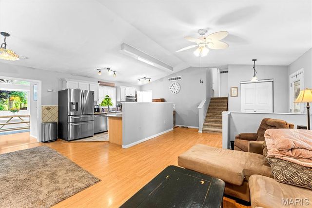 700 Andra Drive, Maryville, IL 62062