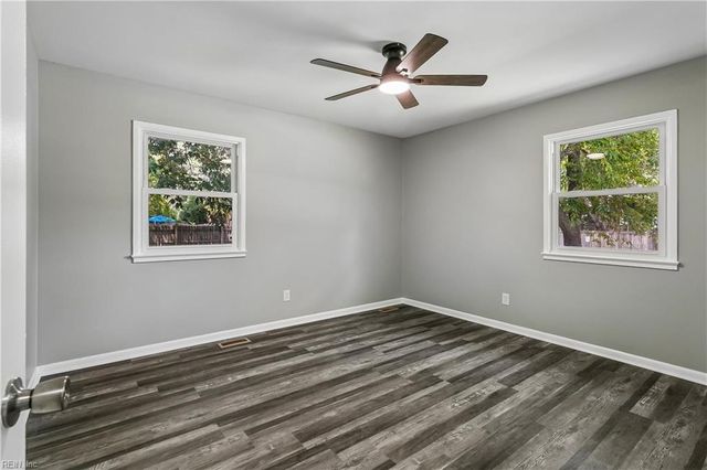 263 Exeter RD, Newport News, VA 23602
