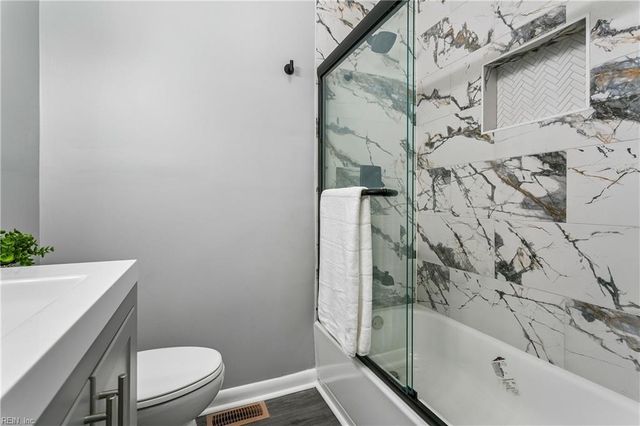 263 Exeter RD, Newport News, VA 23602