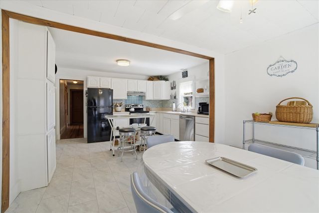 59 Woodland Avenue, Laconia, NH 03246