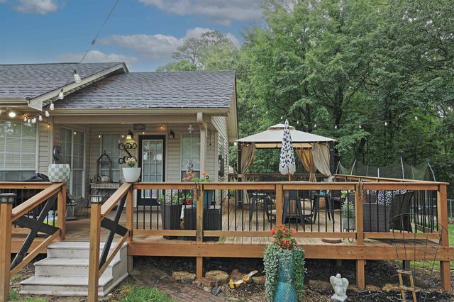 329 Regal Oaks, White Hall, AR 71602