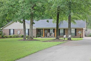 329 Regal Oaks, White Hall, AR 71602