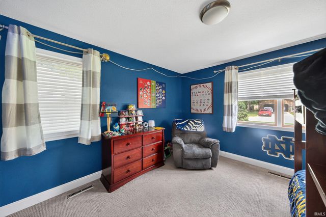 21380 Kroft Drive, South Bend, IN 46628