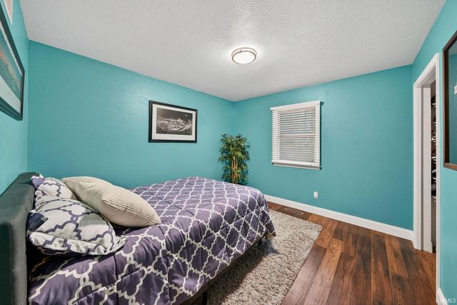 21380 Kroft Drive, South Bend, IN 46628