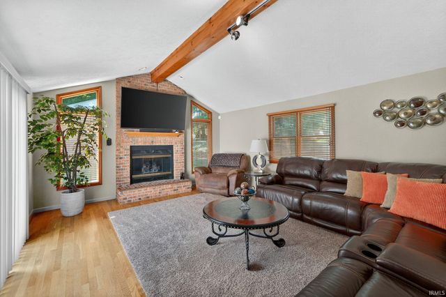 21380 Kroft Drive, South Bend, IN 46628