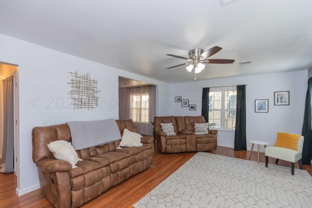 3002 S POLK Street, Amarillo, TX 79109