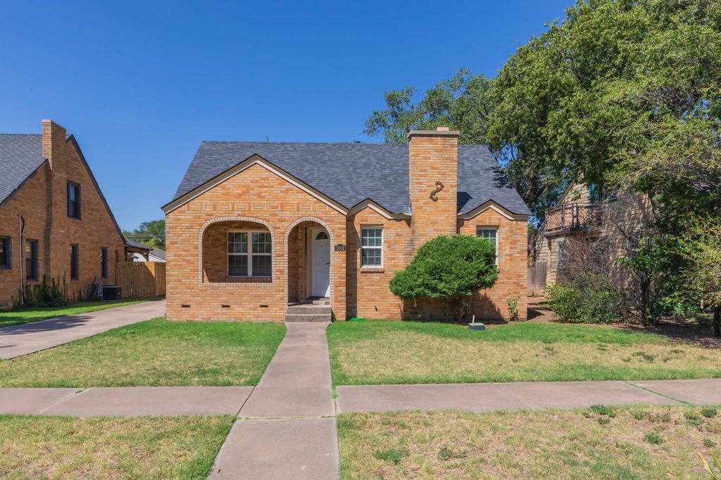 3002 S POLK Street, Amarillo, TX 79109