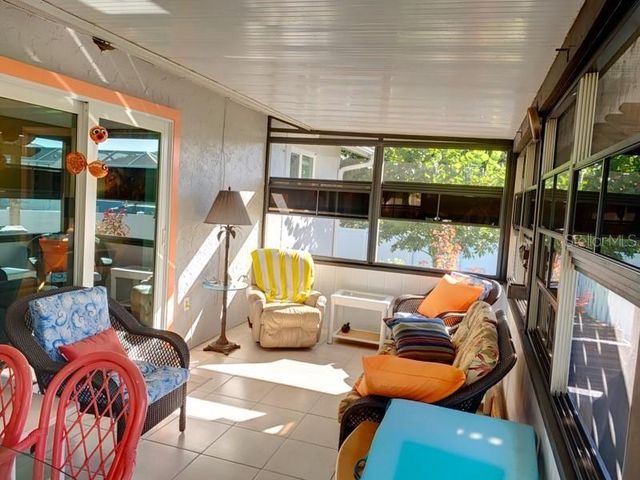 323 DOLPHIN PARKWAY, Punta Gorda, FL 33950