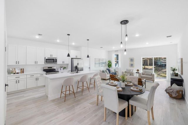 22032 PEACHLAND BOULEVARD, Port Charlotte, FL 33954