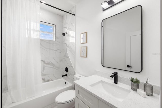 22032 PEACHLAND BOULEVARD, Port Charlotte, FL 33954