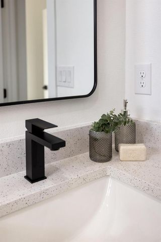 22032 PEACHLAND BOULEVARD, Port Charlotte, FL 33954